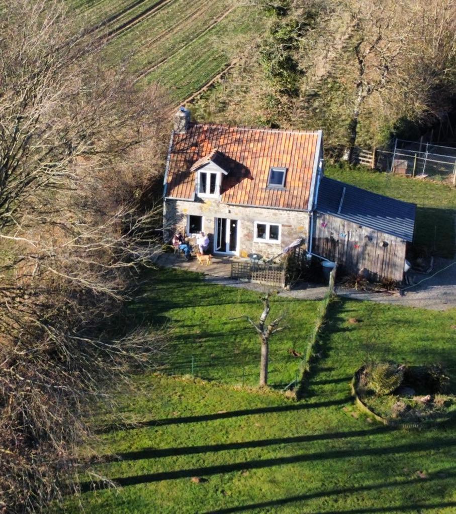 Bed and Breakfast Ferme De Noyes Sourdeval Exterior foto
